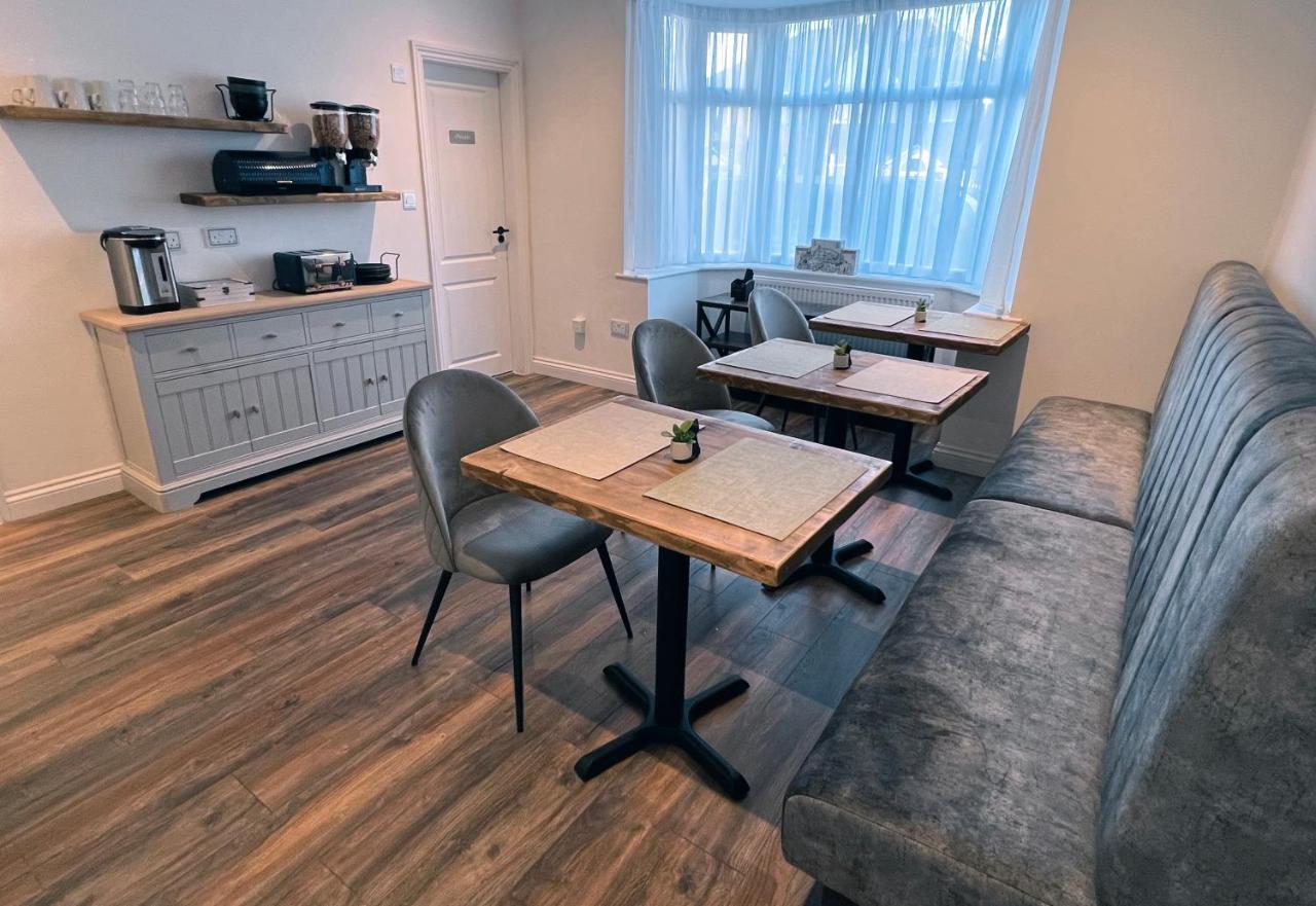 United Home B&B Salford  Dış mekan fotoğraf