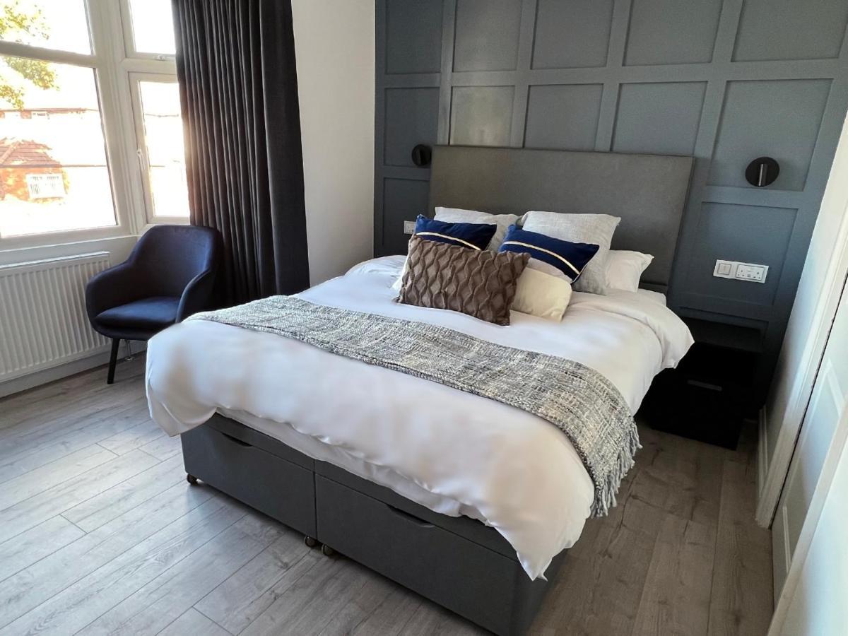 United Home B&B Salford  Dış mekan fotoğraf