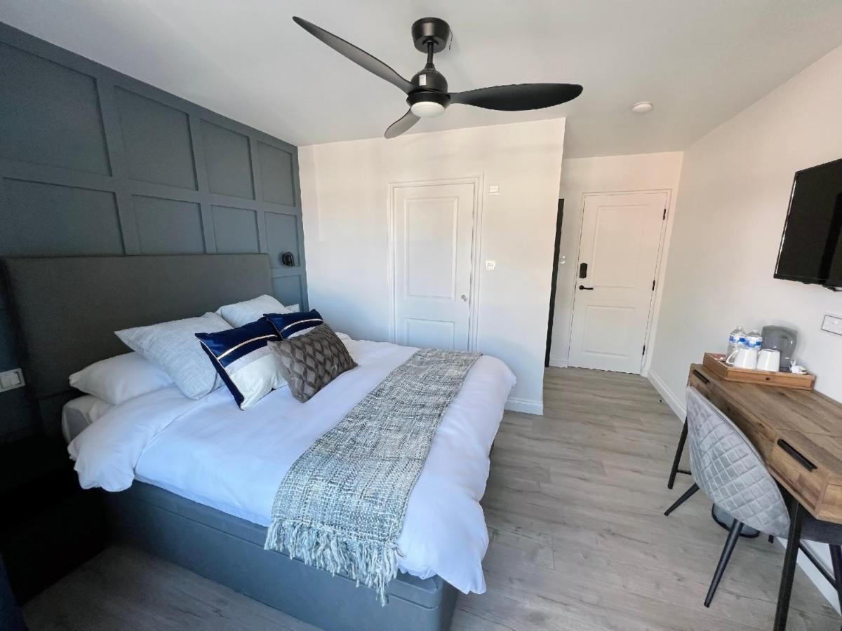 United Home B&B Salford  Dış mekan fotoğraf