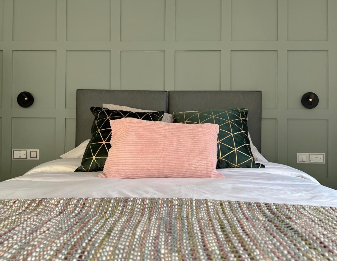 United Home B&B Salford  Dış mekan fotoğraf