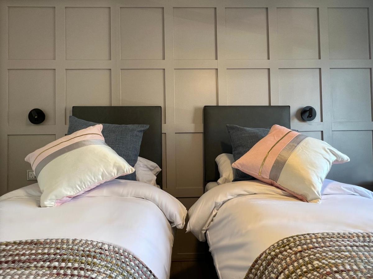 United Home B&B Salford  Dış mekan fotoğraf