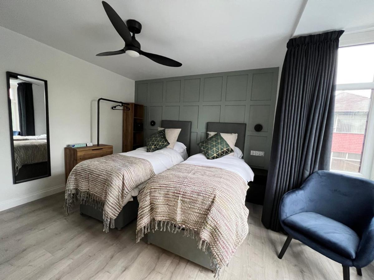 United Home B&B Salford  Dış mekan fotoğraf