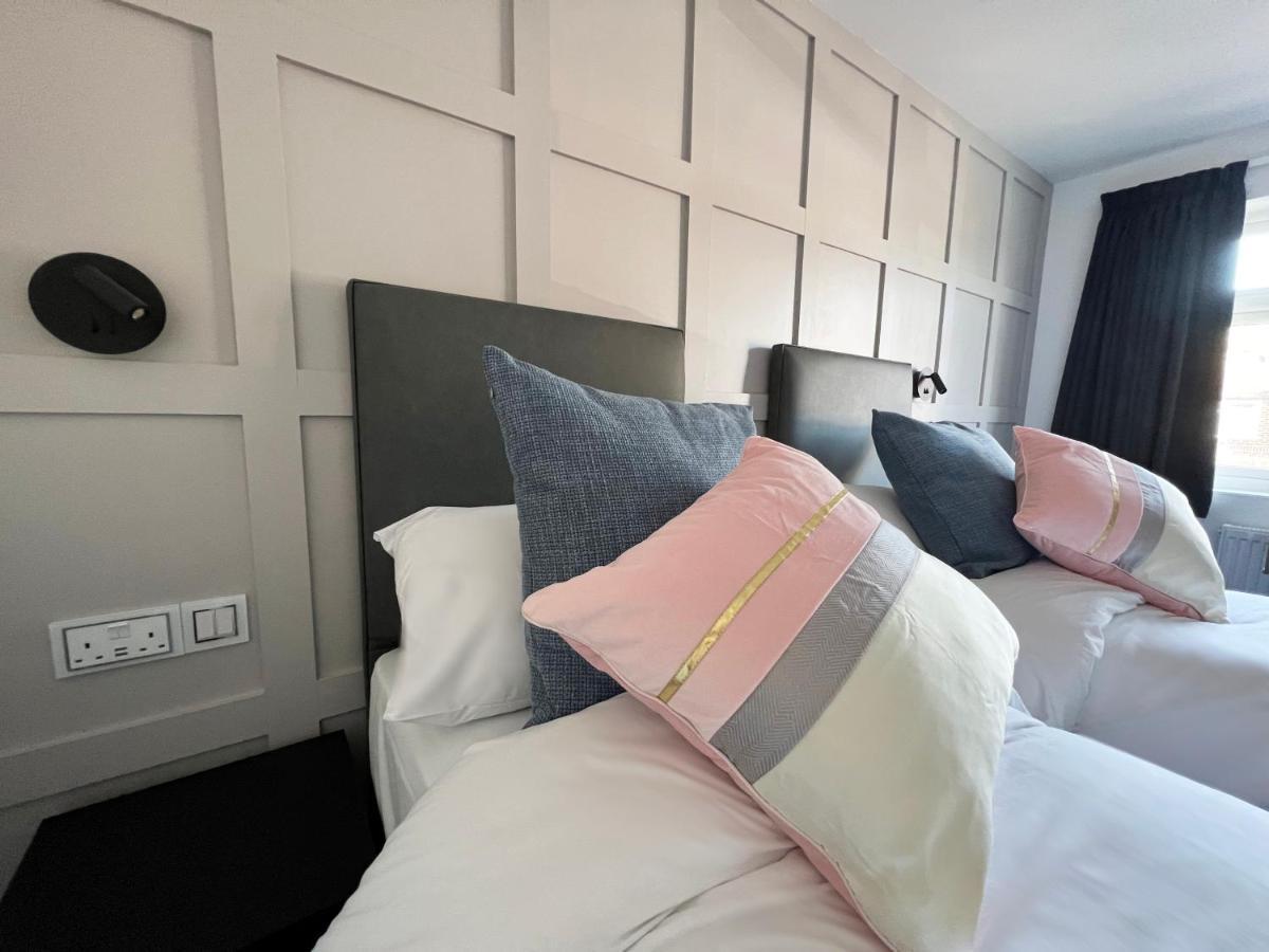 United Home B&B Salford  Dış mekan fotoğraf