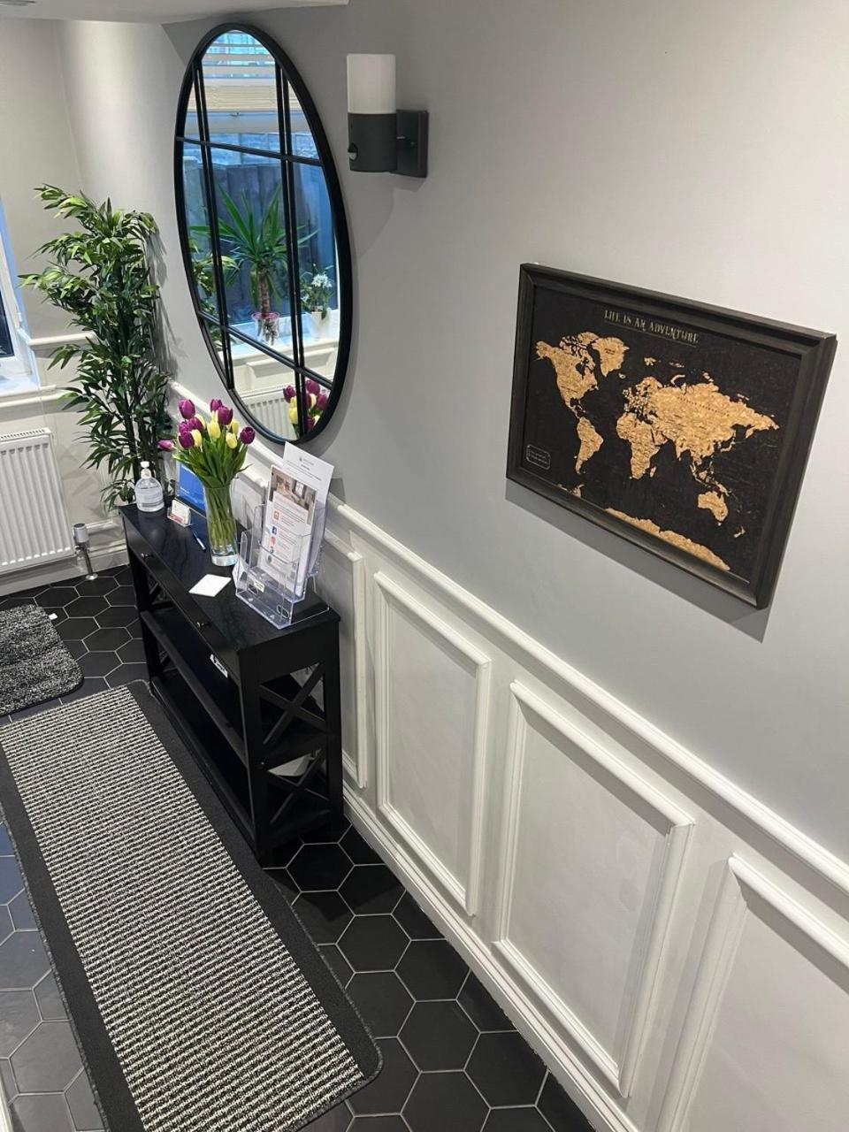 United Home B&B Salford  Dış mekan fotoğraf